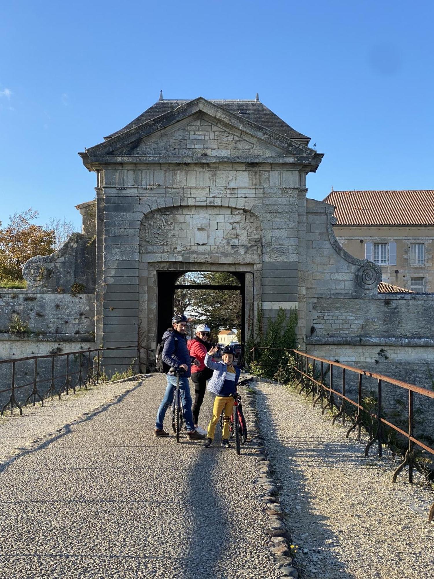 Les Remparts Lägenhet Saint-Martin-de-Ré Exteriör bild